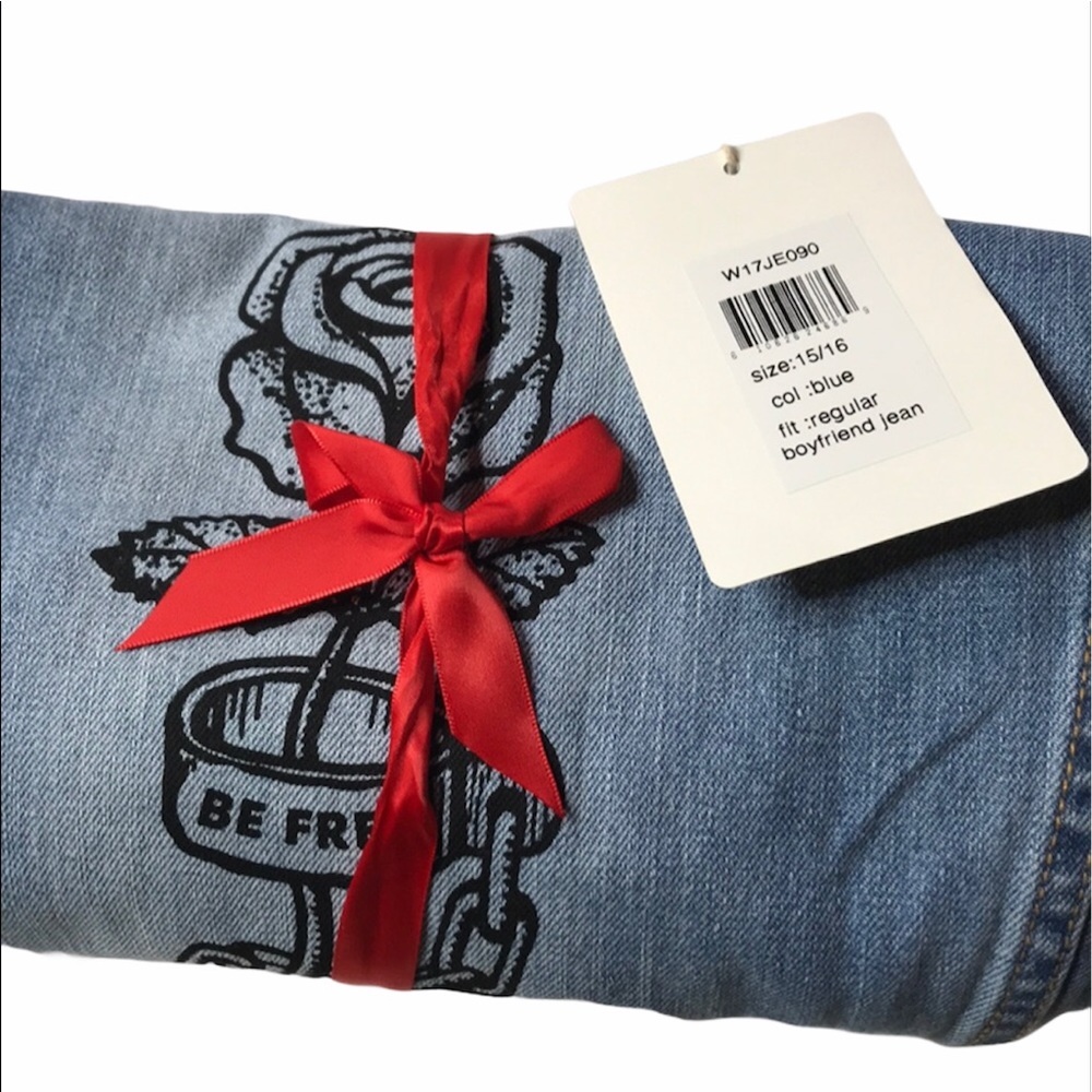 VINTAGE WASH RED Jeans NYC Distressed Boyfriend 15/16